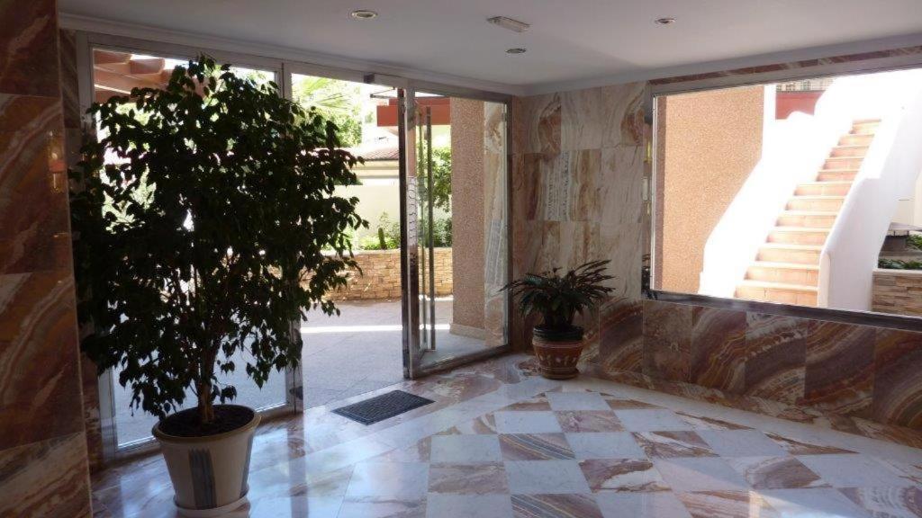 Seaview Apartment Playa De Oro 13Rd Floor Con Parking Calpe Exterior photo